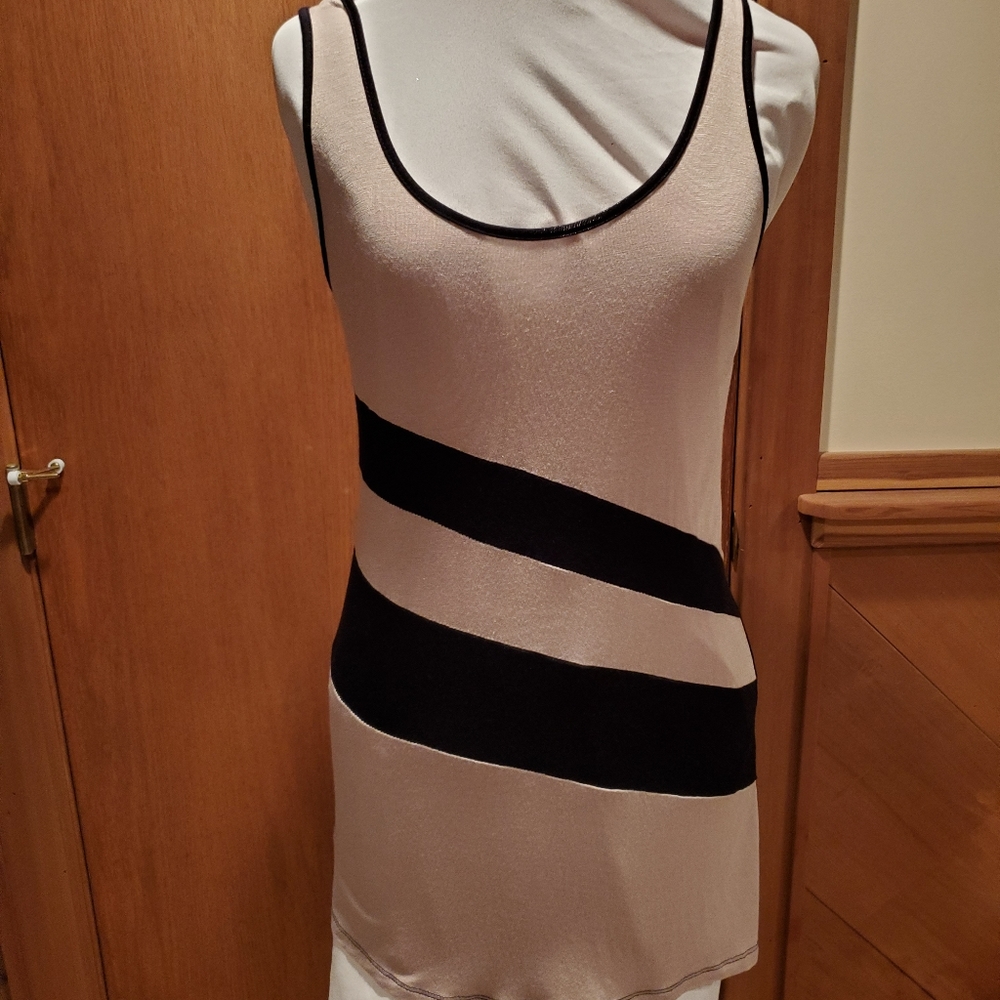 Detail back tank top